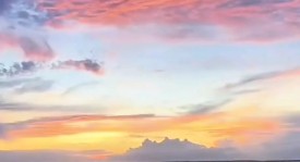 西甲联赛：皇马领跑，巴萨跌落，争冠格局激战正酣